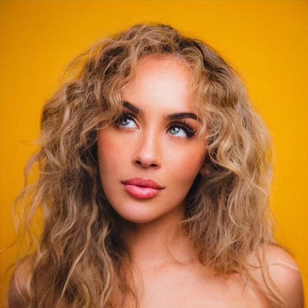 Briana Piedra in my head album cover