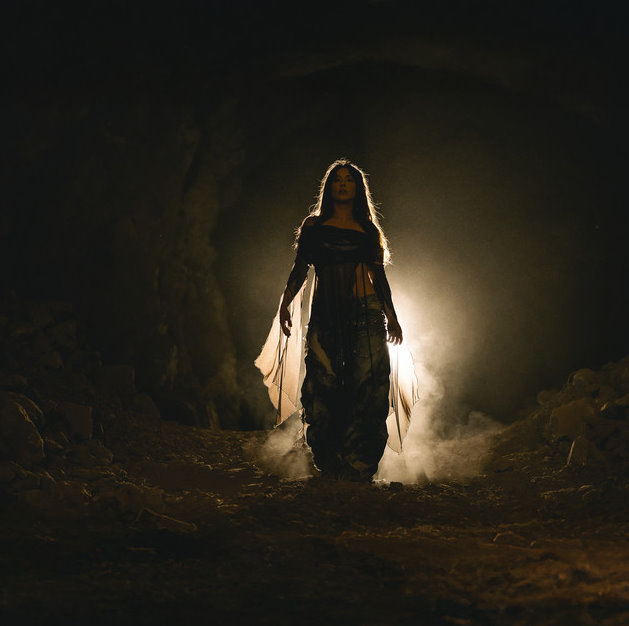 Denisse Rosenthal oro negro