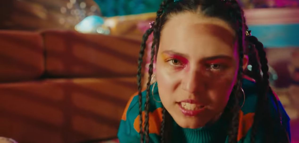 Ela del Castillo Amor Cínico 