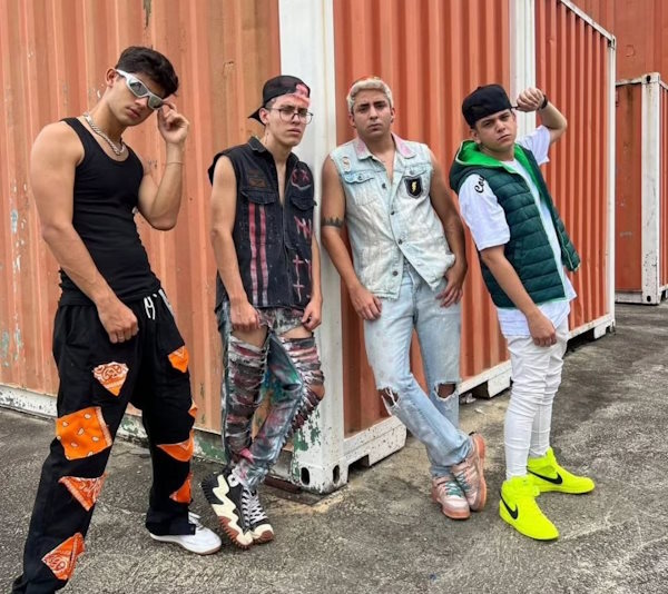 Los nenes de la casa