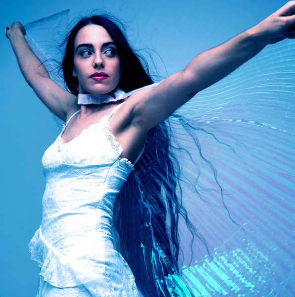 Miree Más Profundidad