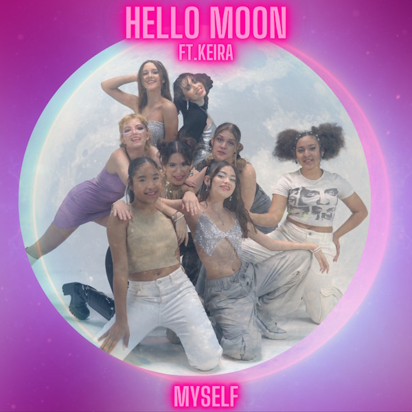 Portada Hello Moon Myself